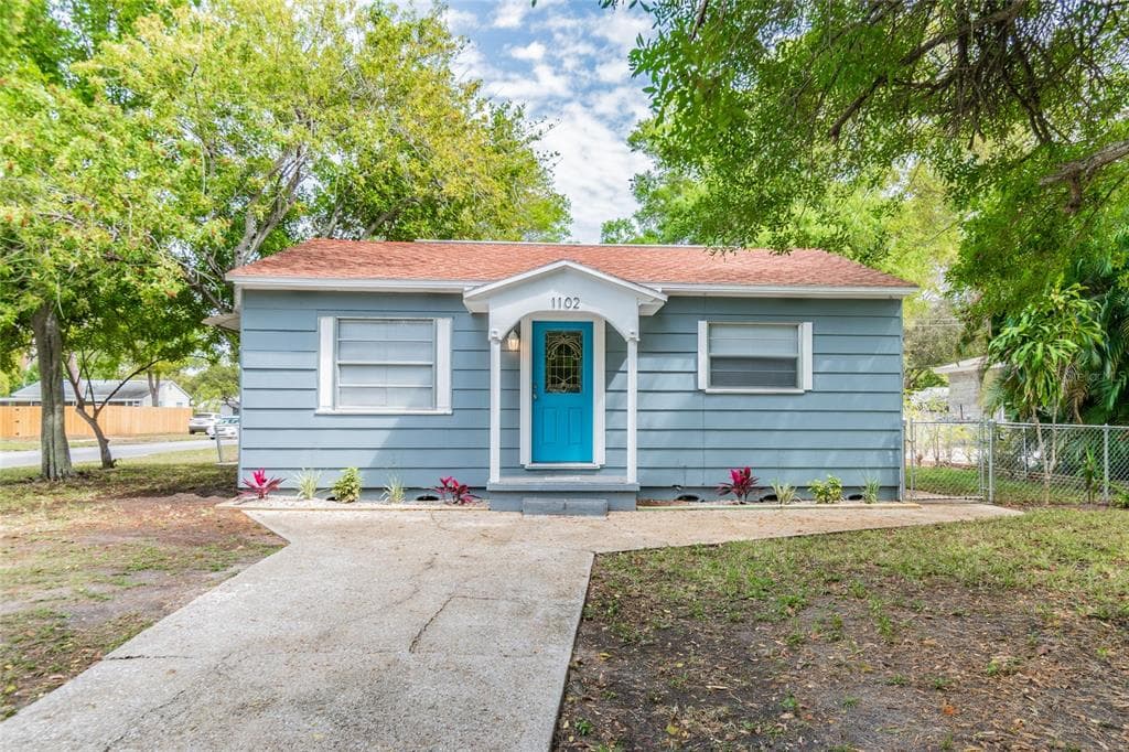 1102 60TH STREET S GULFPORT, FL 33707