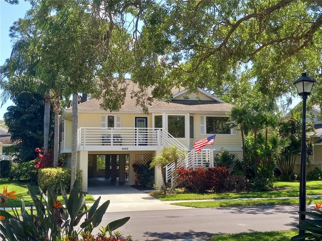 1003 MARSH VIEW LANE TARPON SPRINGS, FL 34689