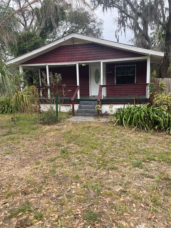 6208 N 44TH STREET TAMPA, FL 33610