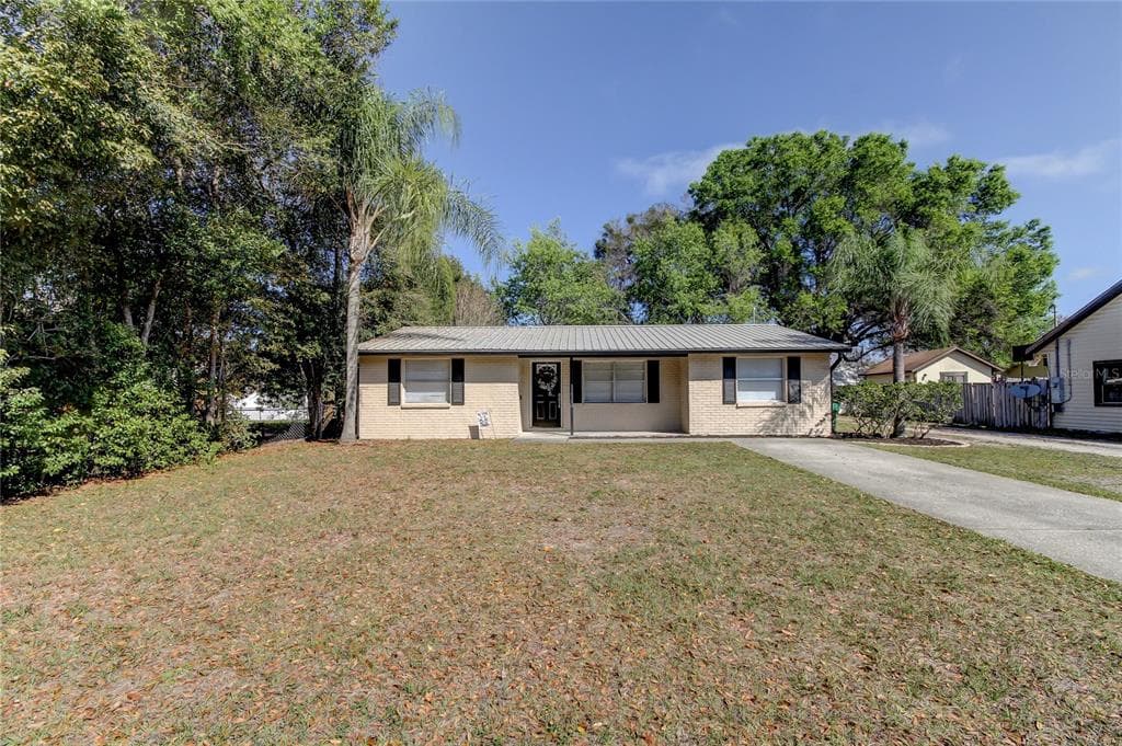 38827 SOUTH AVENUE ZEPHYRHILLS, FL 33542