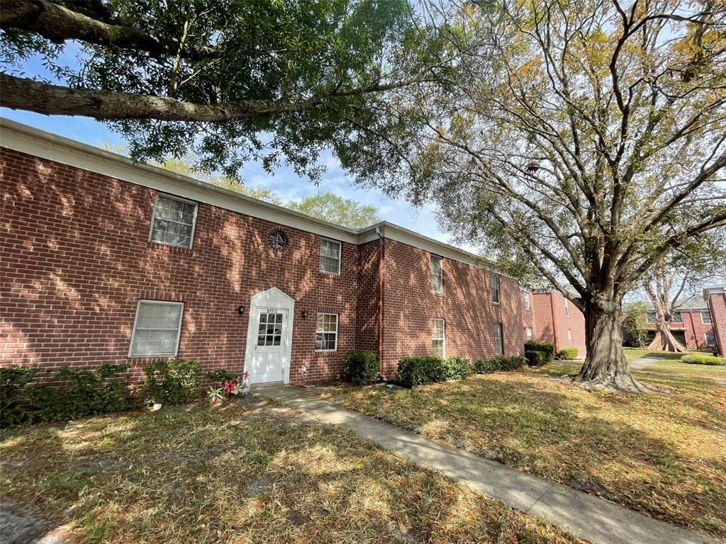8500 13TH STREET N UNIT D ST PETERSBURG, FL 33702