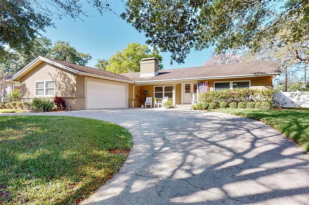 3018 SAMARA DRIVE TAMPA, FL 33618