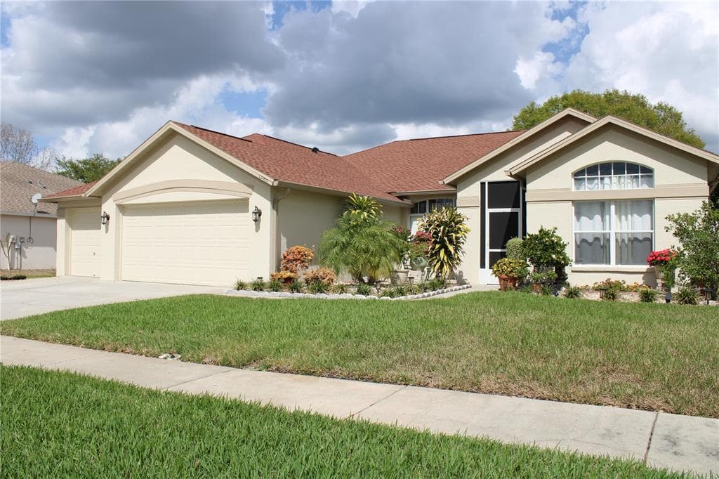 1246 BAYCOVE LANE