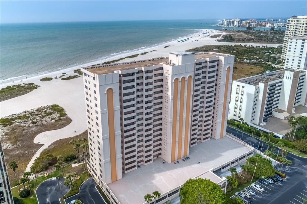 1270 GULF BOULEVARD UNIT 401 CLEARWATER, FL 33767