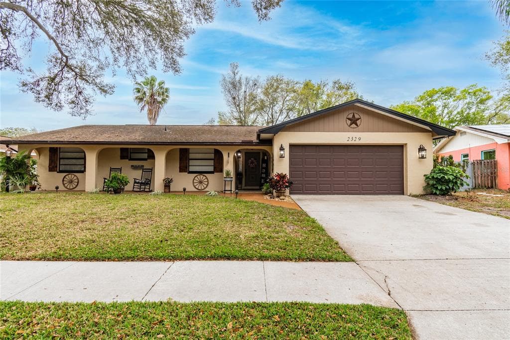 2329 CARRIE COURT DUNEDIN, FL 34698