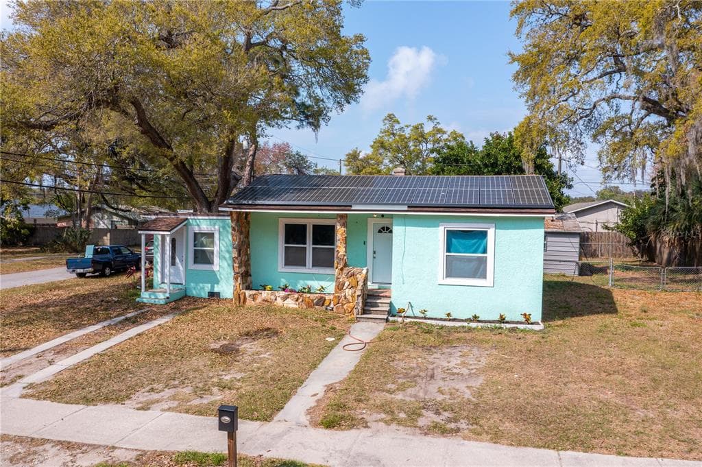 5325 8TH AVENUE S GULFPORT, FL 33707