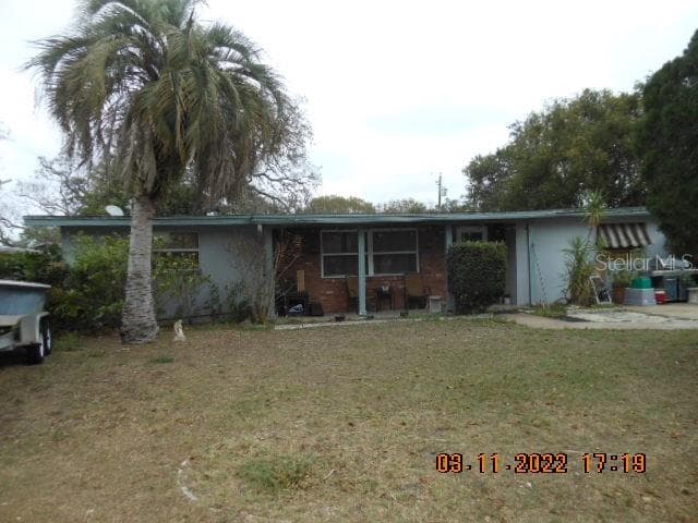 1607 YOUNG AVENUE CLEARWATER, FL 33756