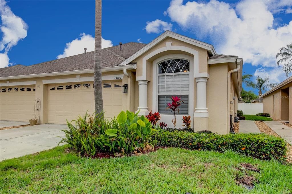 19109 WEYMOUTH DRIVE LAND O LAKES, FL 34638