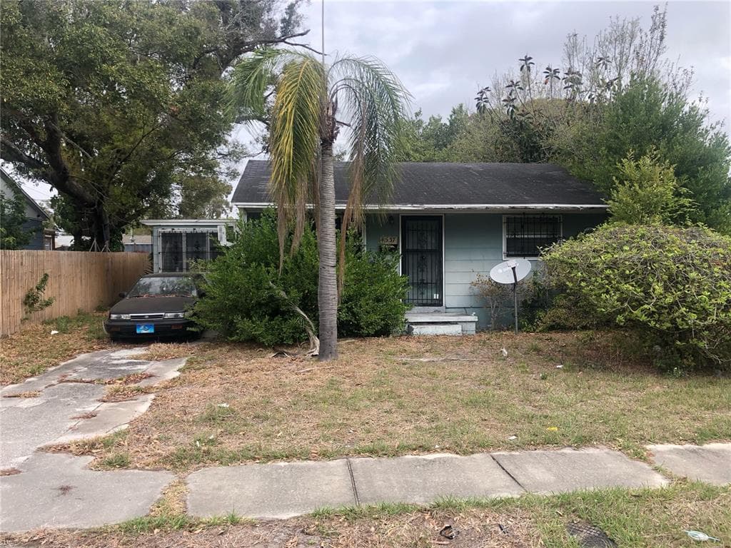 4537 10TH AVENUE S ST PETERSBURG, FL 33711
