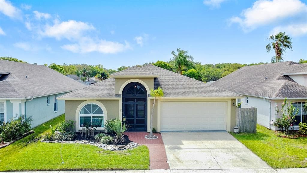 2019 AVALON COVE CT.