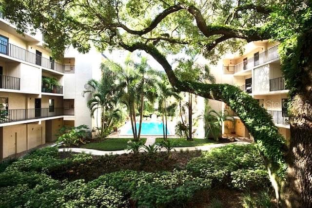 105 4TH AVENUE NE UNIT 301 ST PETERSBURG, FL 33701