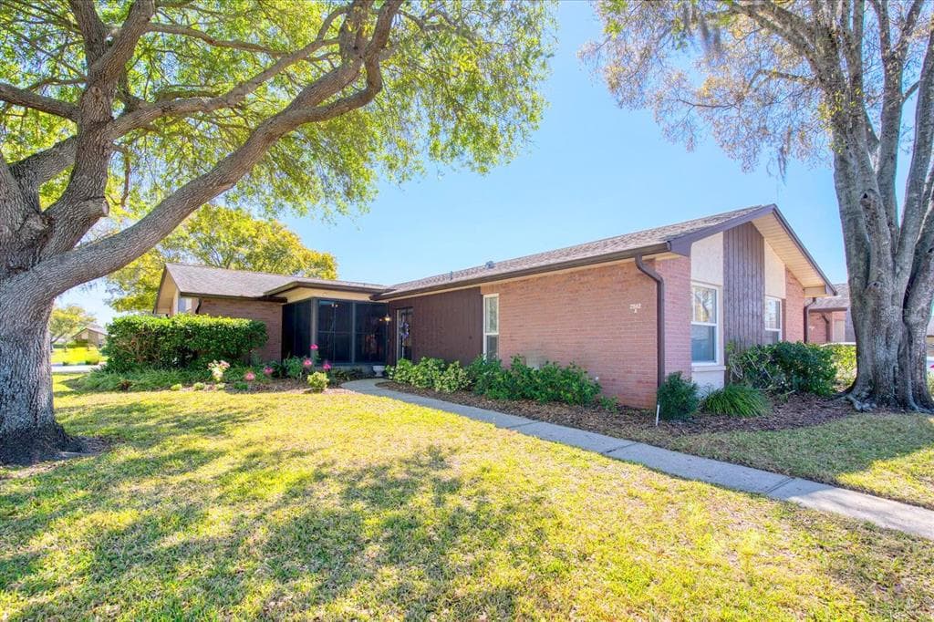2842 HIGHLANDS BOULEVARD UNIT A PALM HARBOR, FL 34684