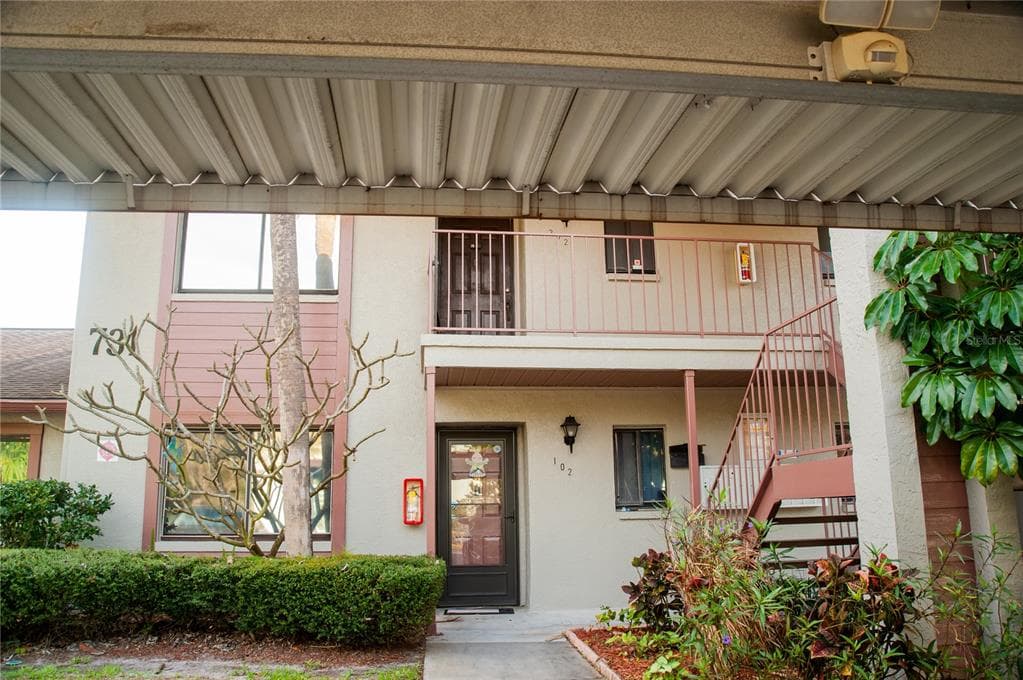731 83RD AVENUE N UNIT 202 ST PETERSBURG, FL 33702
