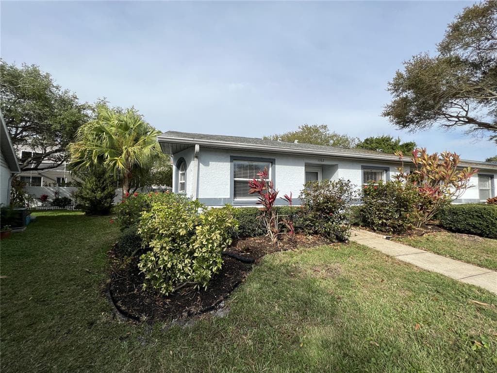 1162 SOMERSET CIRCLE S DUNEDIN, FL 34698
