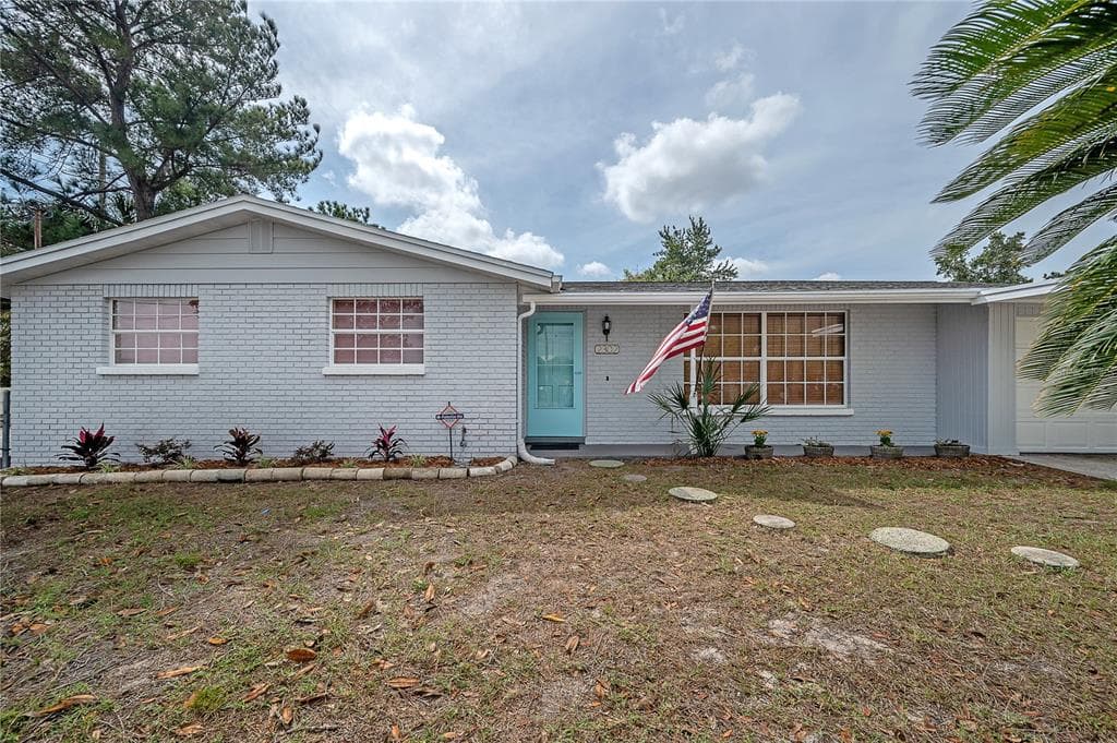 2302 W DEWEY STREET TAMPA, FL 33607