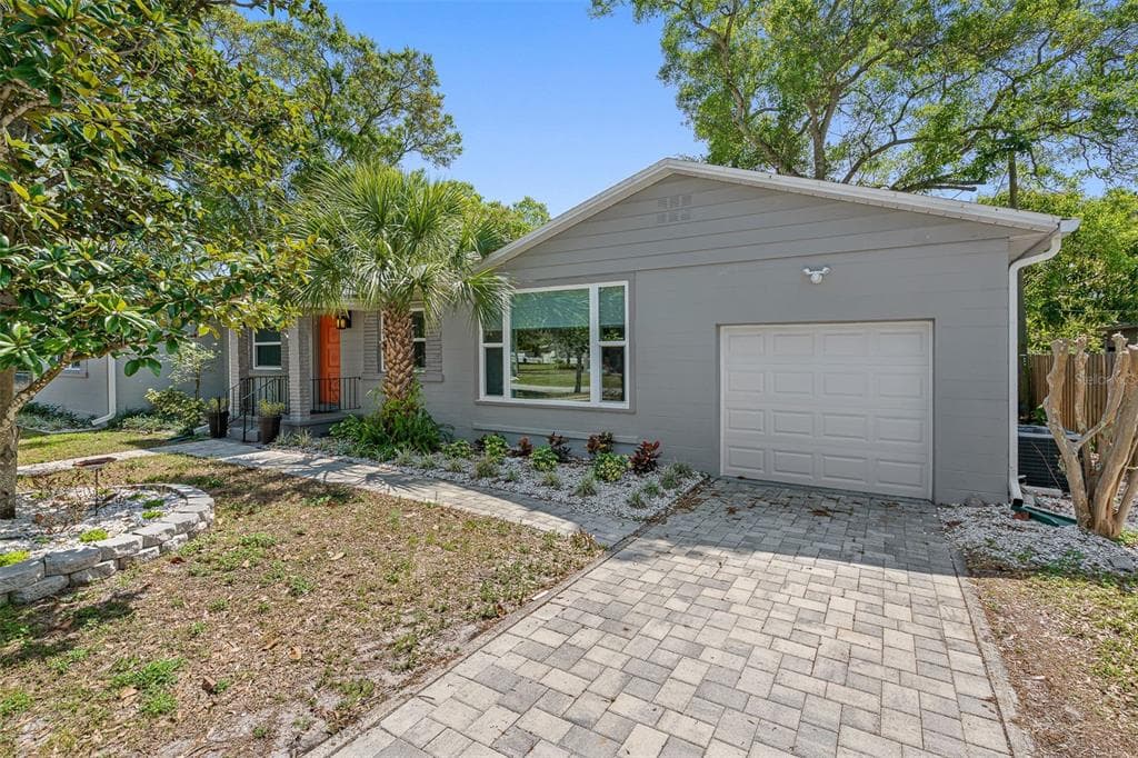 5600 TANGERINE AVENUE S GULFPORT, FL 33707