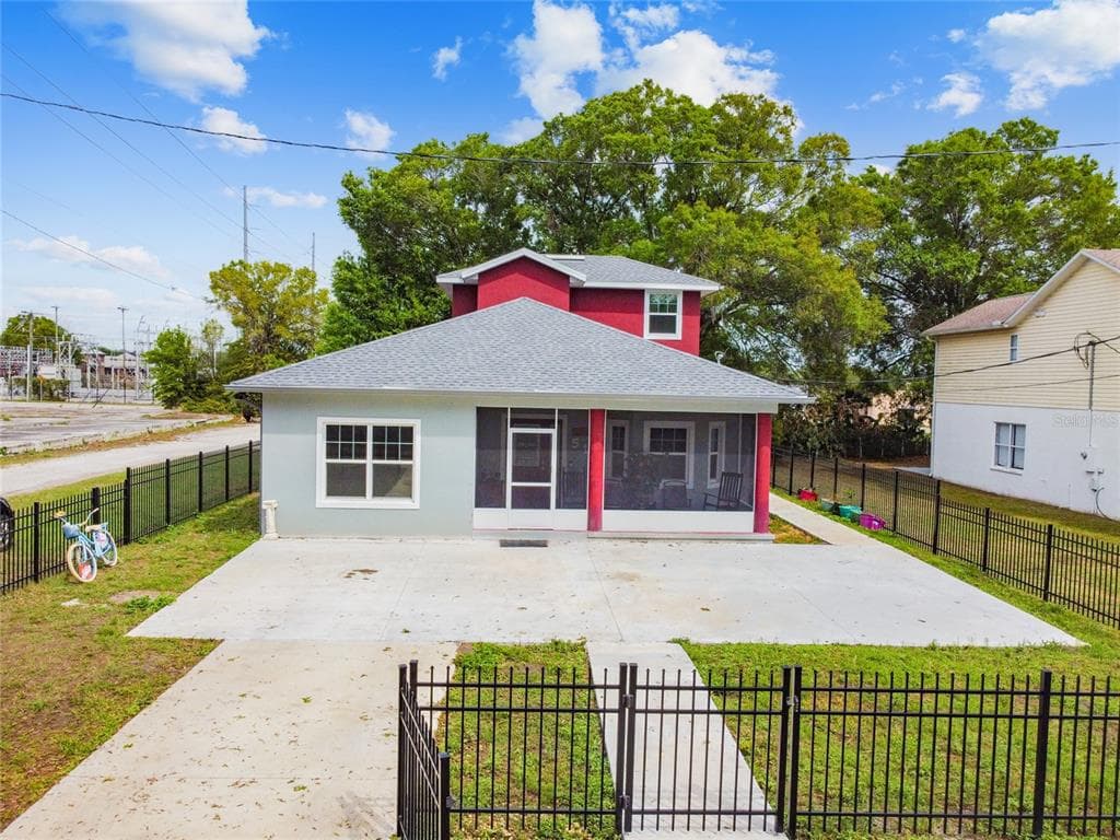 514 E RENFRO STREET PLANT CITY, FL 33563