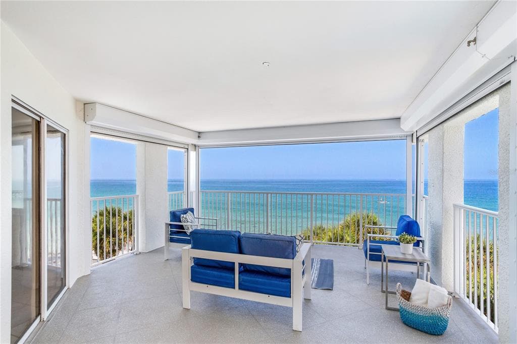 16332 GULF BOULEVARD UNIT 3A REDINGTON BEACH, FL 33708