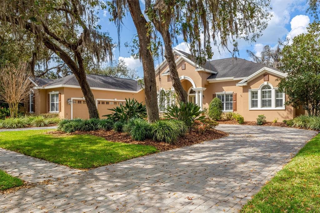 16308 DUNLINDALE DRIVE LITHIA, FL 33547