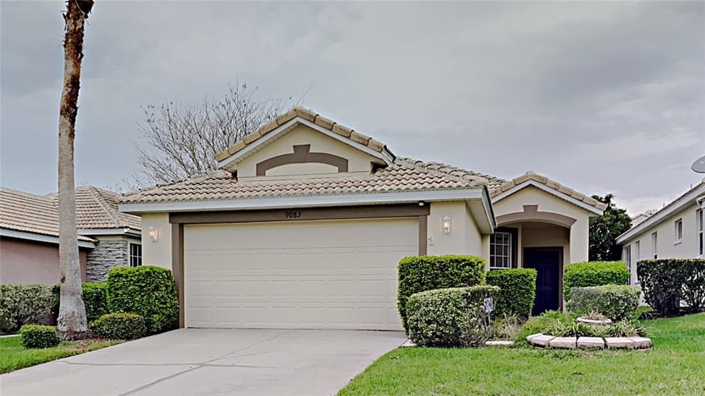 9083 ST ANDREWS WAY MOUNT DORA, FL 32757