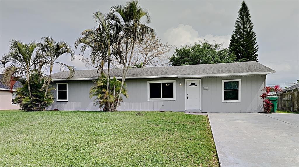 1925 SW DAVIS STREET PORT SAINT LUCIE, FL 34953