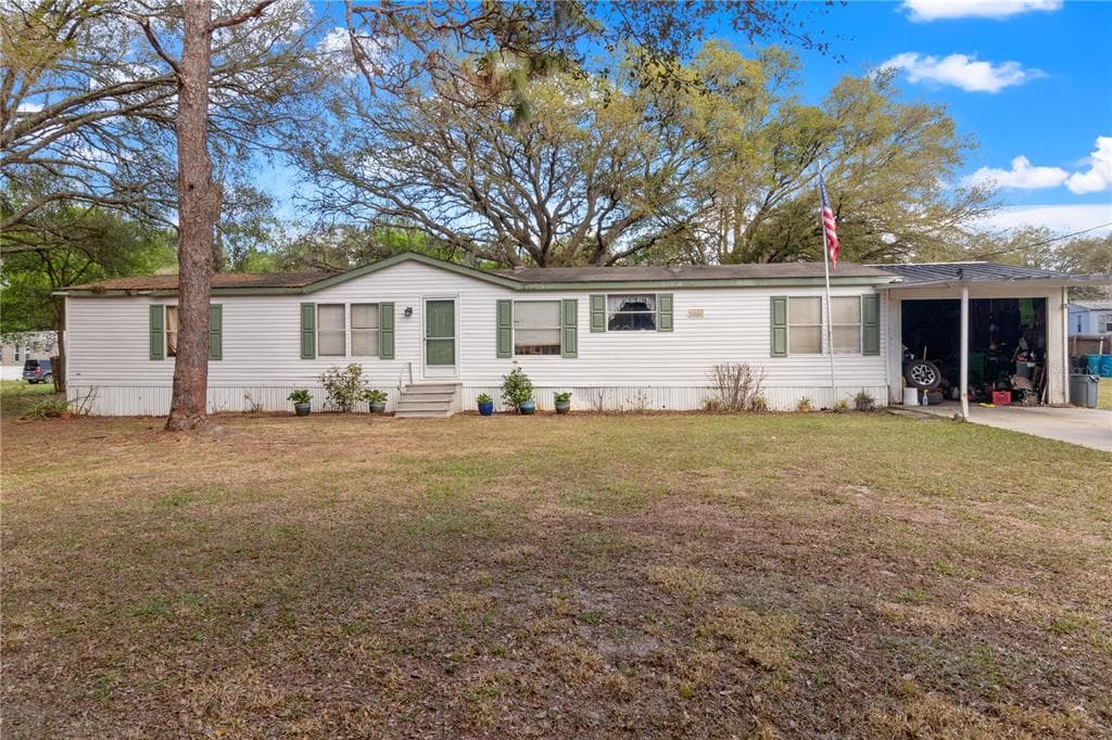 8240 HAMSTER DRIVE ZEPHYRHILLS, FL 33540