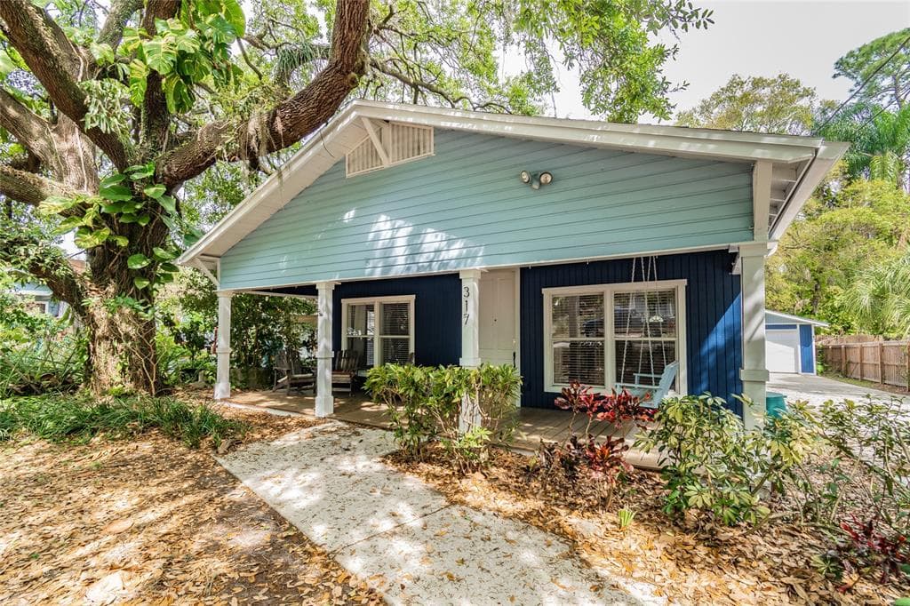317 W JEAN STREET TAMPA, FL 33604