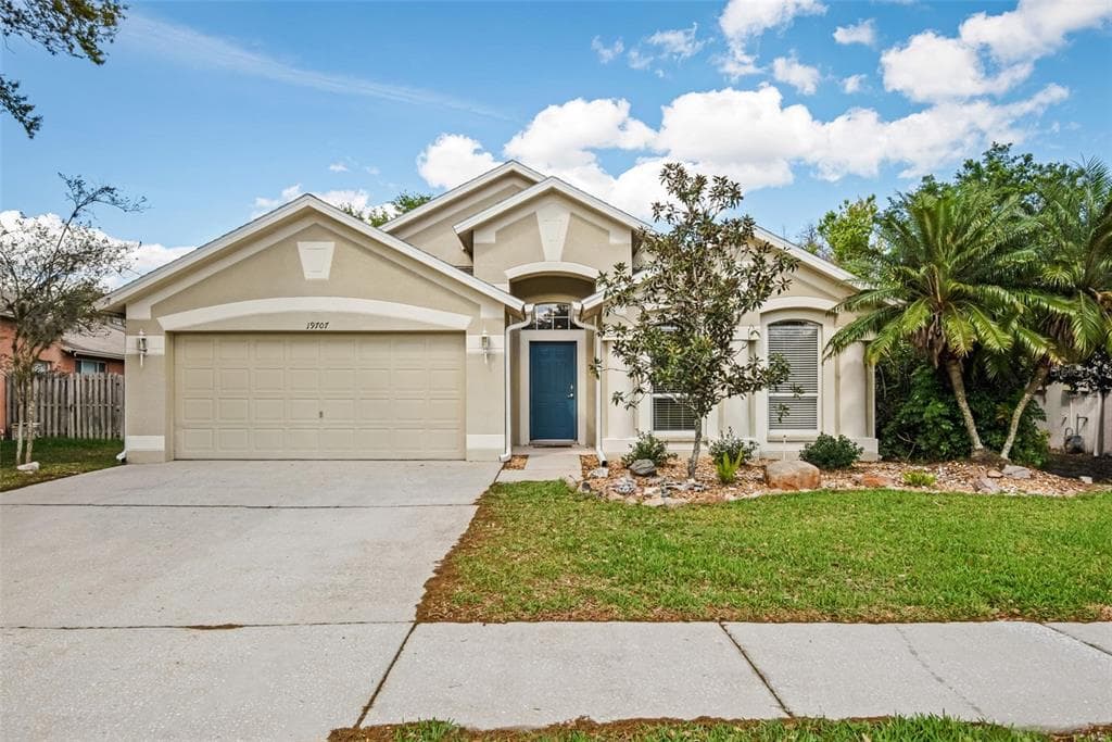 19707 ELLENDALE DRIVE LAND O LAKES, FL 34638