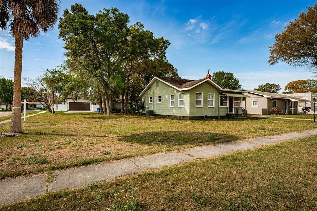 800 43RD AVENUE N ST PETERSBURG, FL 33703