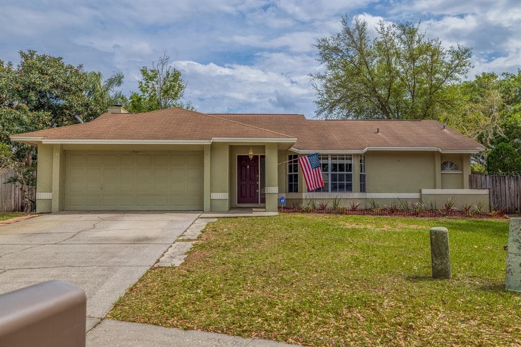 24142 TWIN COURT LAND O LAKES, FL 34639