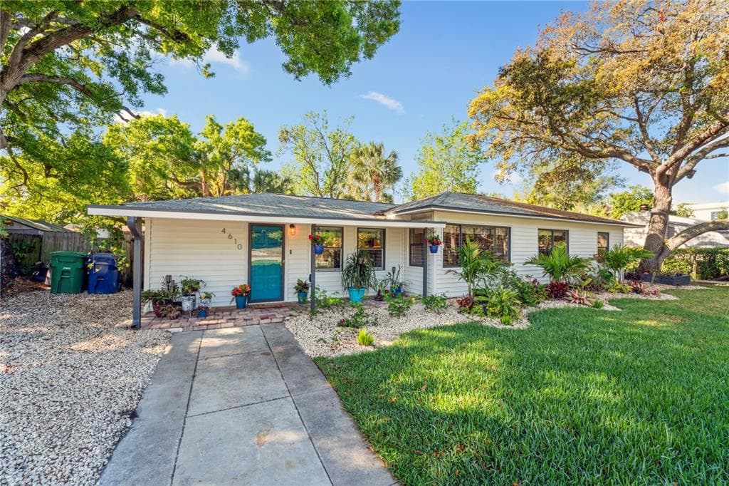 4610 W EL PRADO BOULEVARD TAMPA, FL 33629