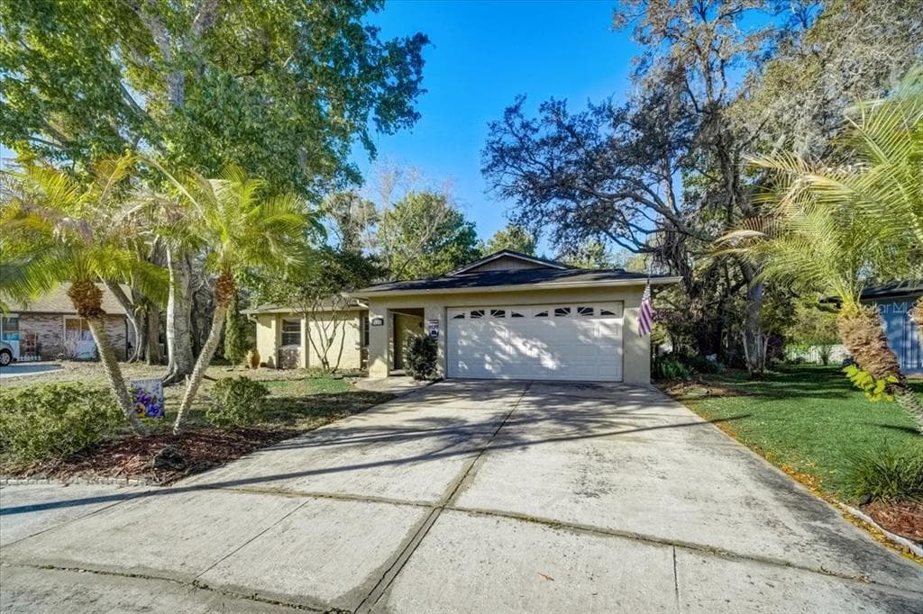 855 LITTLE FAWN COURT WINTER SPRINGS, FL 32708