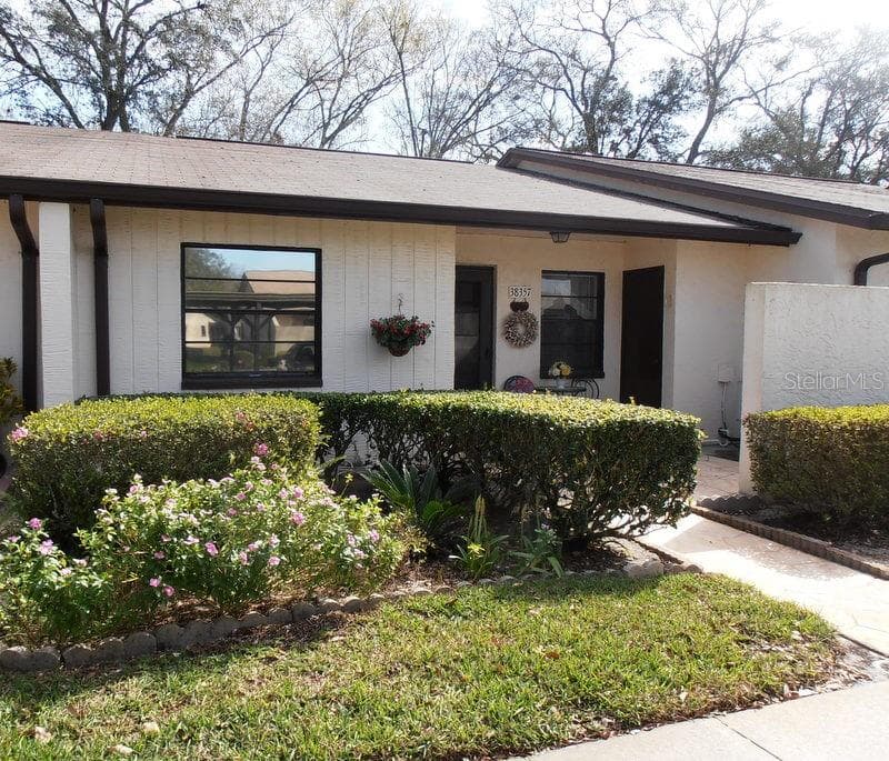 38357 IRONWOOD PLACE UNIT . ZEPHYRHILLS, FL 33542