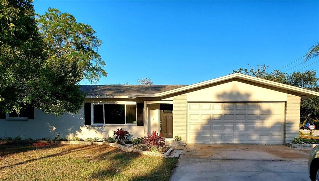 1879 ALBERTA DRIVE CLEARWATER, FL 33756