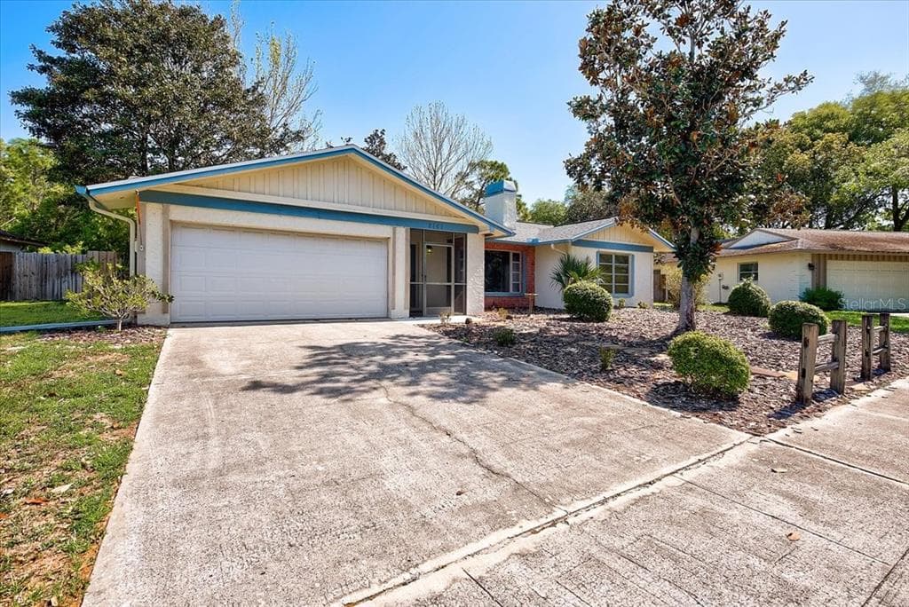 2161 CROWSNEST DRIVE PALM HARBOR, FL 34685