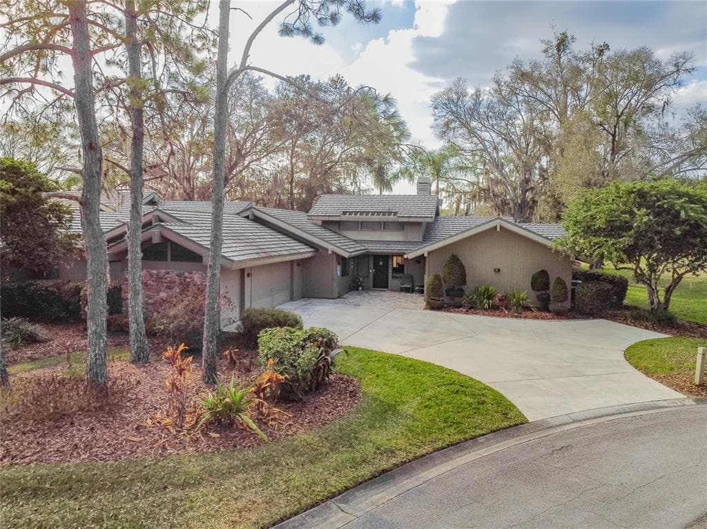 5421 KEMKERRY ROAD WESLEY CHAPEL, FL 33543