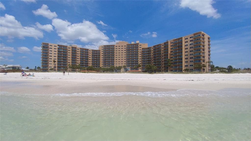 880 MANDALAY AVENUE UNIT S804 CLEARWATER, FL 33767