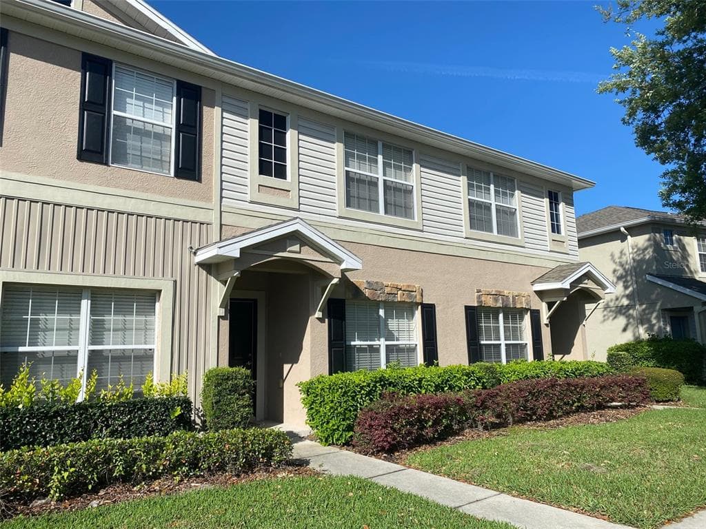 5866 FISHHAWK RIDGE DRIVE LITHIA, FL 33547