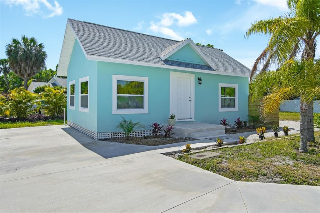 13436 BOCA CIEGA AVENUE MADEIRA BEACH, FL 33708