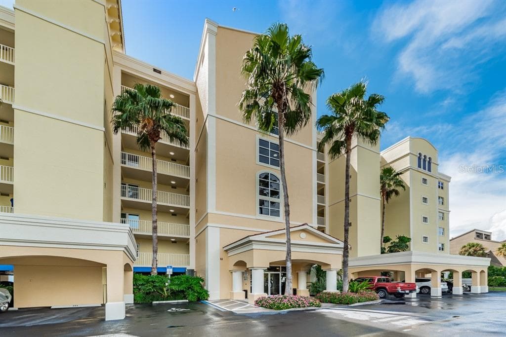 16750 GULF BOULEVARD UNIT 314 NORTH REDINGTON BEACH, FL 33708