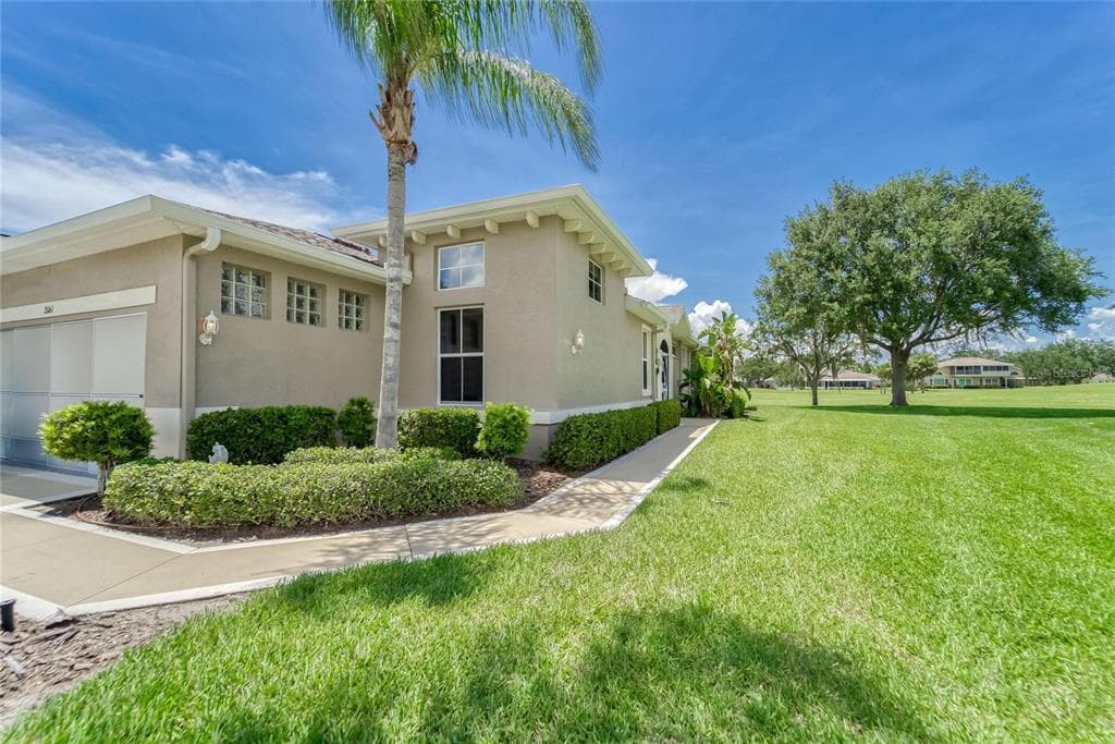 2061 INVERNESS GREENS DRIVE SUN CITY CENTER, FL 33573