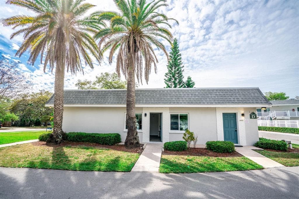 1142 SUNSET POINT ROAD CLEARWATER, FL 33755