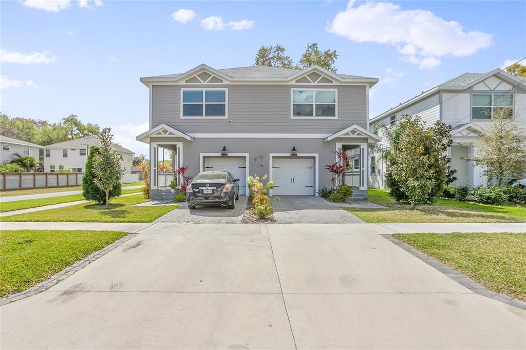 2702 W GRAY STREET UNIT B