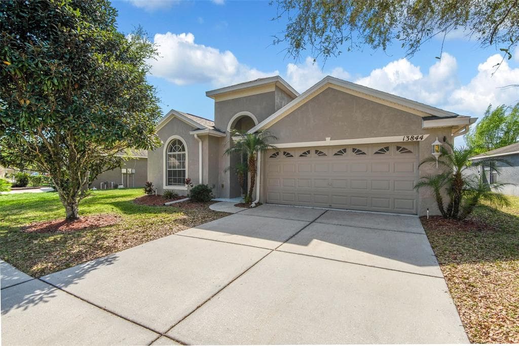 13844 CADEN GLEN DRIVE HUDSON, FL 34669
