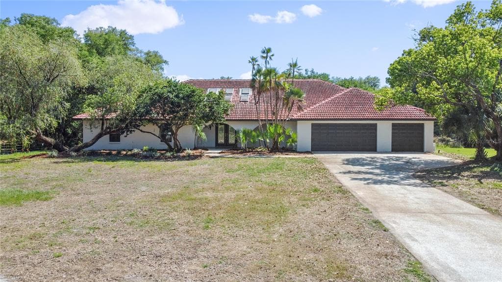 6707 PEMBERTON VIEW DRIVE