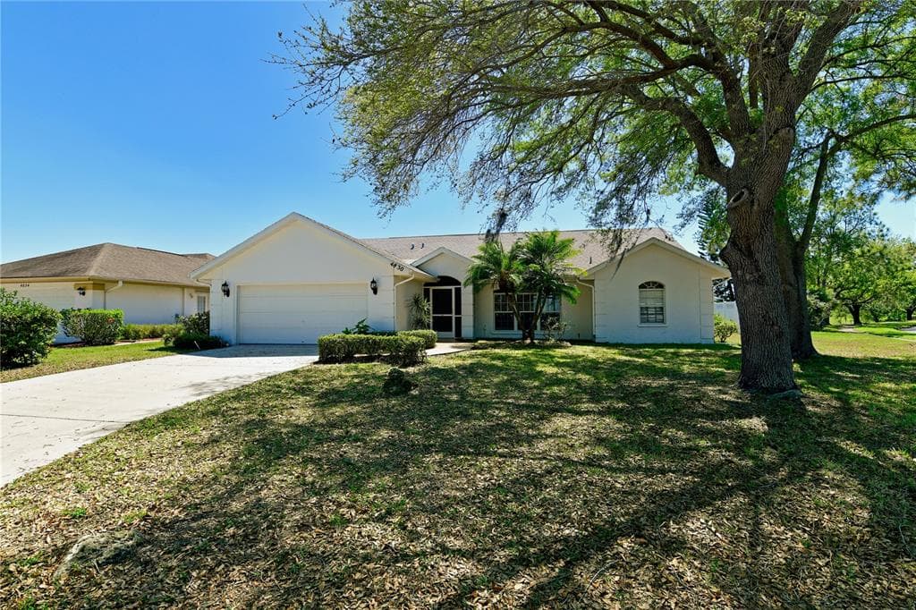 4830 9TH AVENUE E BRADENTON, FL 34208