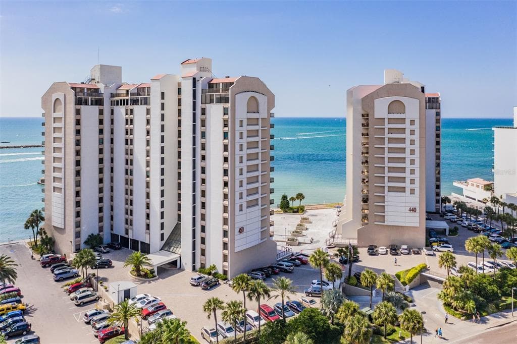 450 S GULFVIEW BOULEVARD UNIT 1201 CLEARWATER, FL 33767