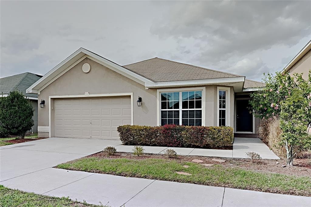 1147 BERKLEY RIDGE LANE AUBURNDALE, FL 33823