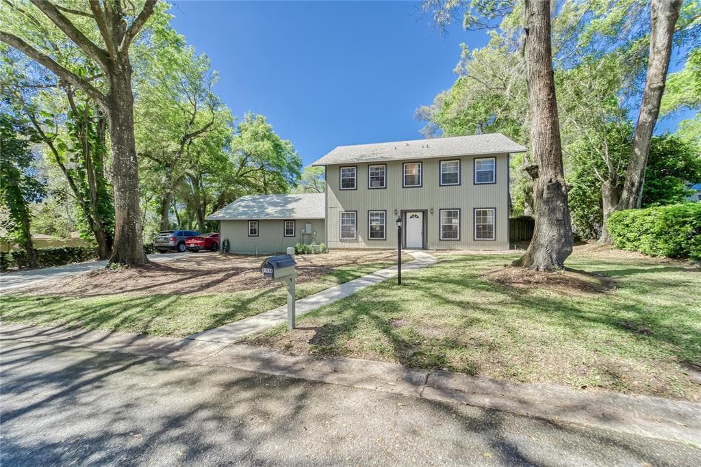 1568 BELFAST COURT APOPKA, FL 32712