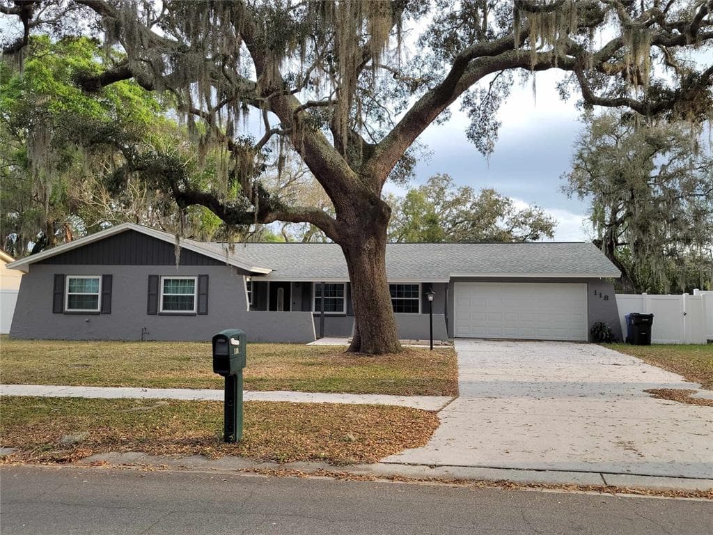 118 WINDY PLACE BRANDON, FL 33511